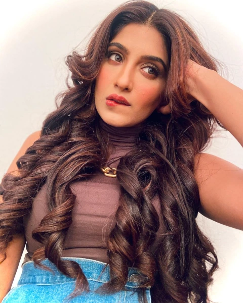 Nimrit Kaur Ahluwalia Social Media