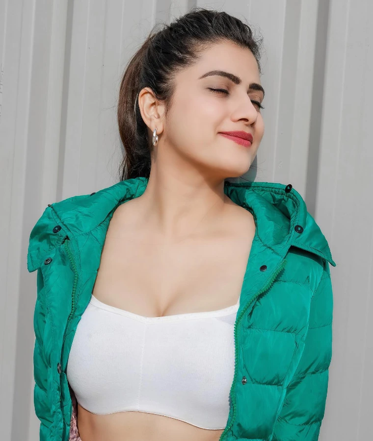 Diksha Pawar in Raam Maaf