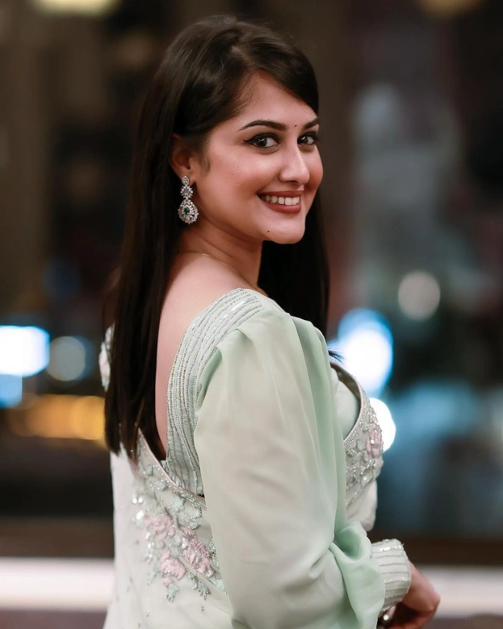 Neetha Ashok has beautiful long hair